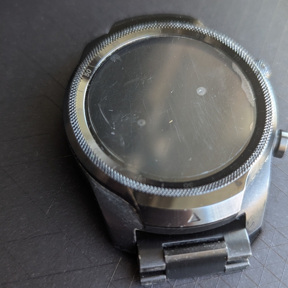 Tic Watch Pro Smartwatch w/ adjustable band - Picture 6 of 16